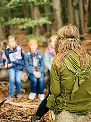 Bild - Welterbepirsch-mit-Waldelfe_Weltnaturerbe-Jasmund_Christian-Thiele.jpg