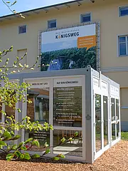 Bild - koenigsstuhl-eroeffnung-info-cube-koenigsweg.jpg